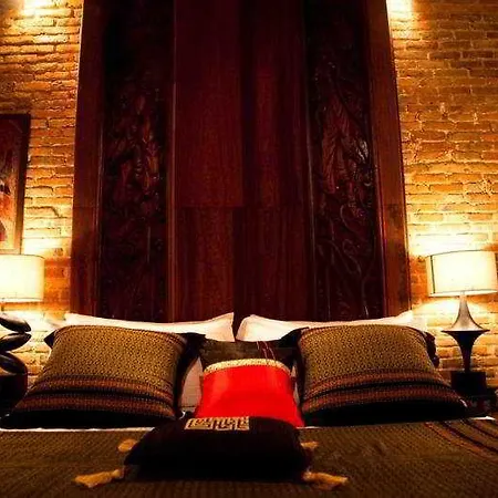 La Petite Indochine Hotel